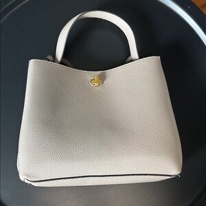 Women's Pebbled Top-Handle Tote Bag in Light Gray